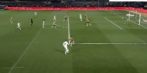 斗球篮球直播-【足总杯】纽波特2比4曼联 安东尼传射梅努破门