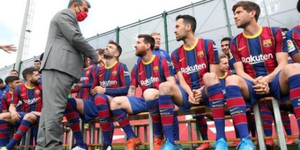 斗球免费直播平台-【夜读】12队歃血为盟？原来是塑料兄弟！