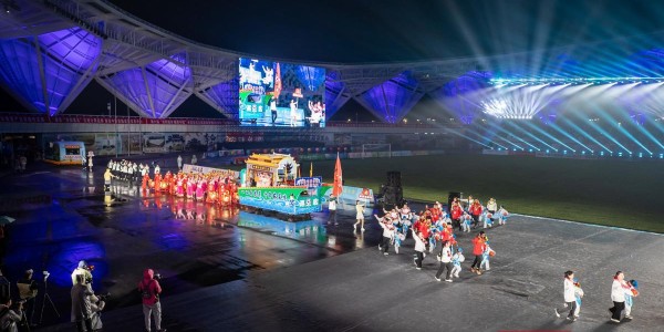 斗球电竞实时更新-李白诗韵+绿茵热血！2026年安陆乡超联赛开幕