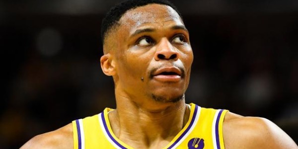 斗球体育赛事直播-韦少和经纪人分道扬镳 二人因是否留队产生分歧