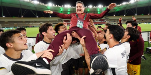 斗球体育直播-体坛王勤伯：安东尼奥，别去国足