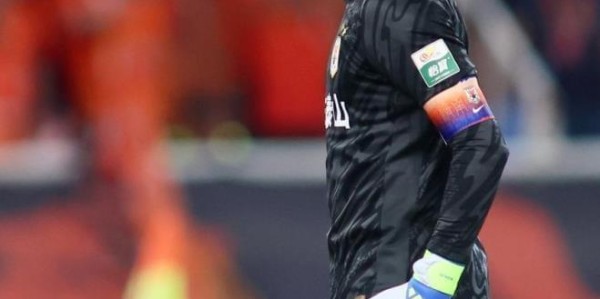 斗球电竞实时更新-泰山胜国安非偶然！战术“藏招”+韧性“破局”，这波大胜有迹循